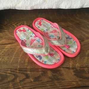 Girls Size 1/2 Capelli Flipflops